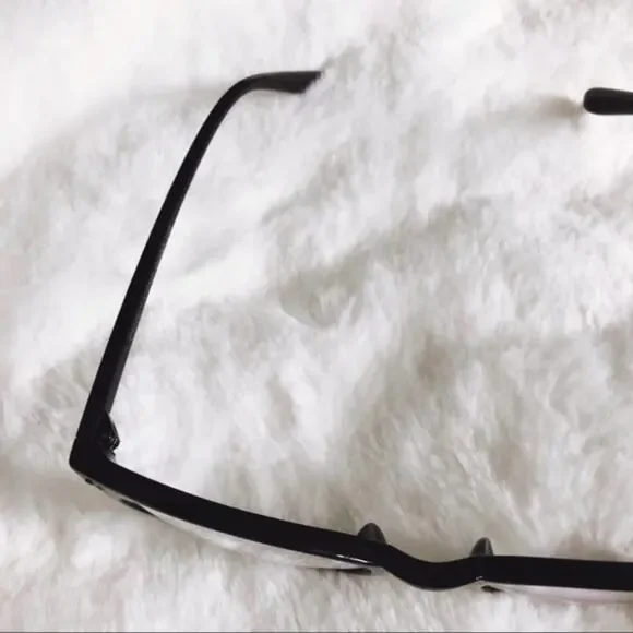 Tori Black Computer Blue Light Glasses - Picture 7 of 14